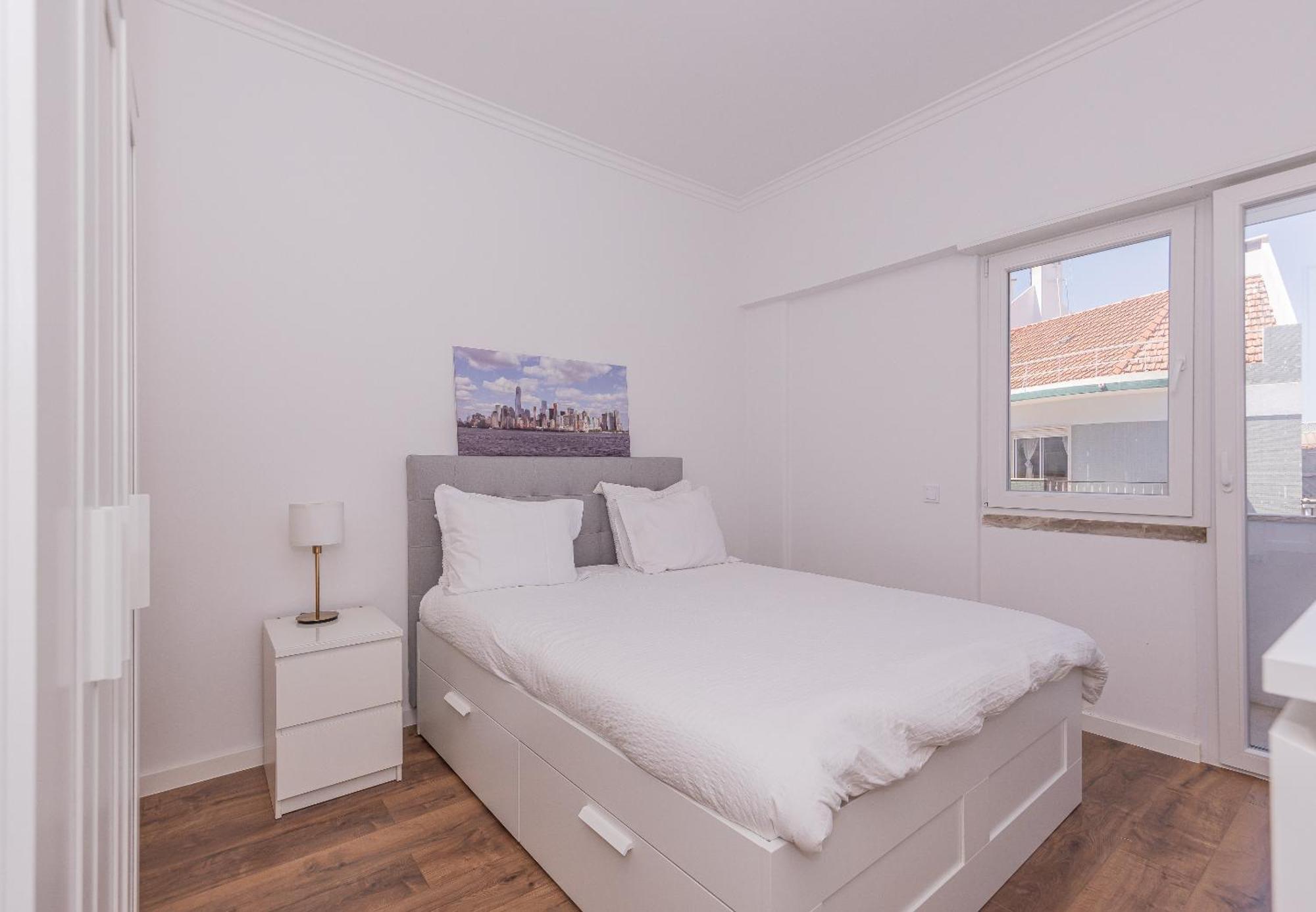 T2 Furnished In Central Lisbon, Portugal * Lisboa