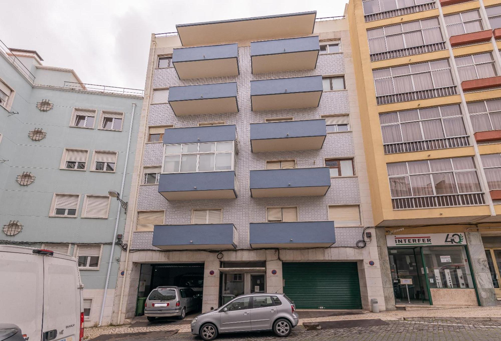 T2 Furnished In Central Lisbon, Portugal * Lisboa